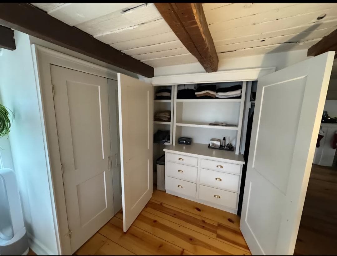 Custom Closet & Storage Systems — photo 4