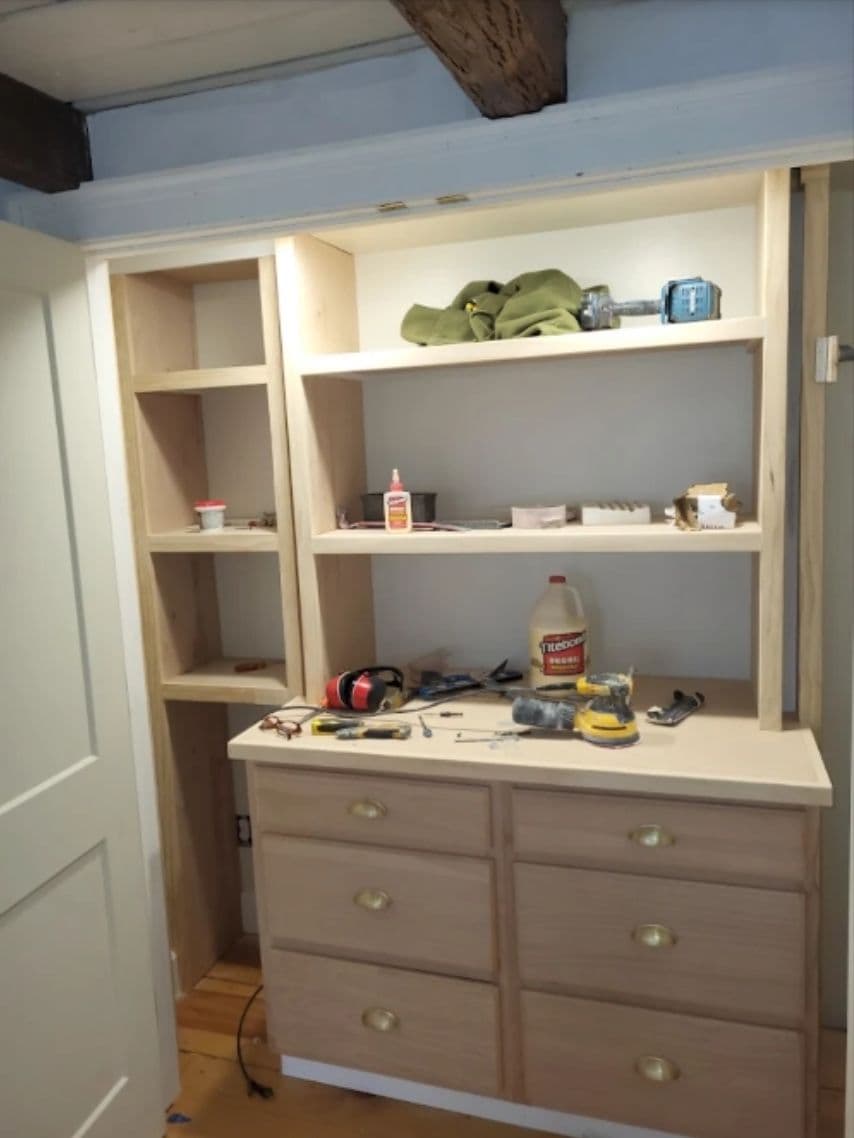 Custom Built-In Shelving & Storage